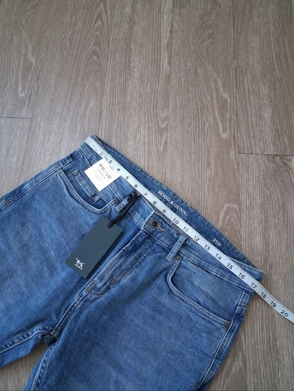 Rodd & Gunn Lowry Straight Fit Jean Sky Blue RL